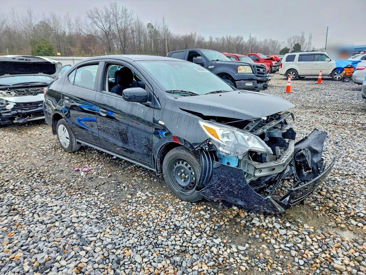 2024 Mitsubishi Mirage G4 es