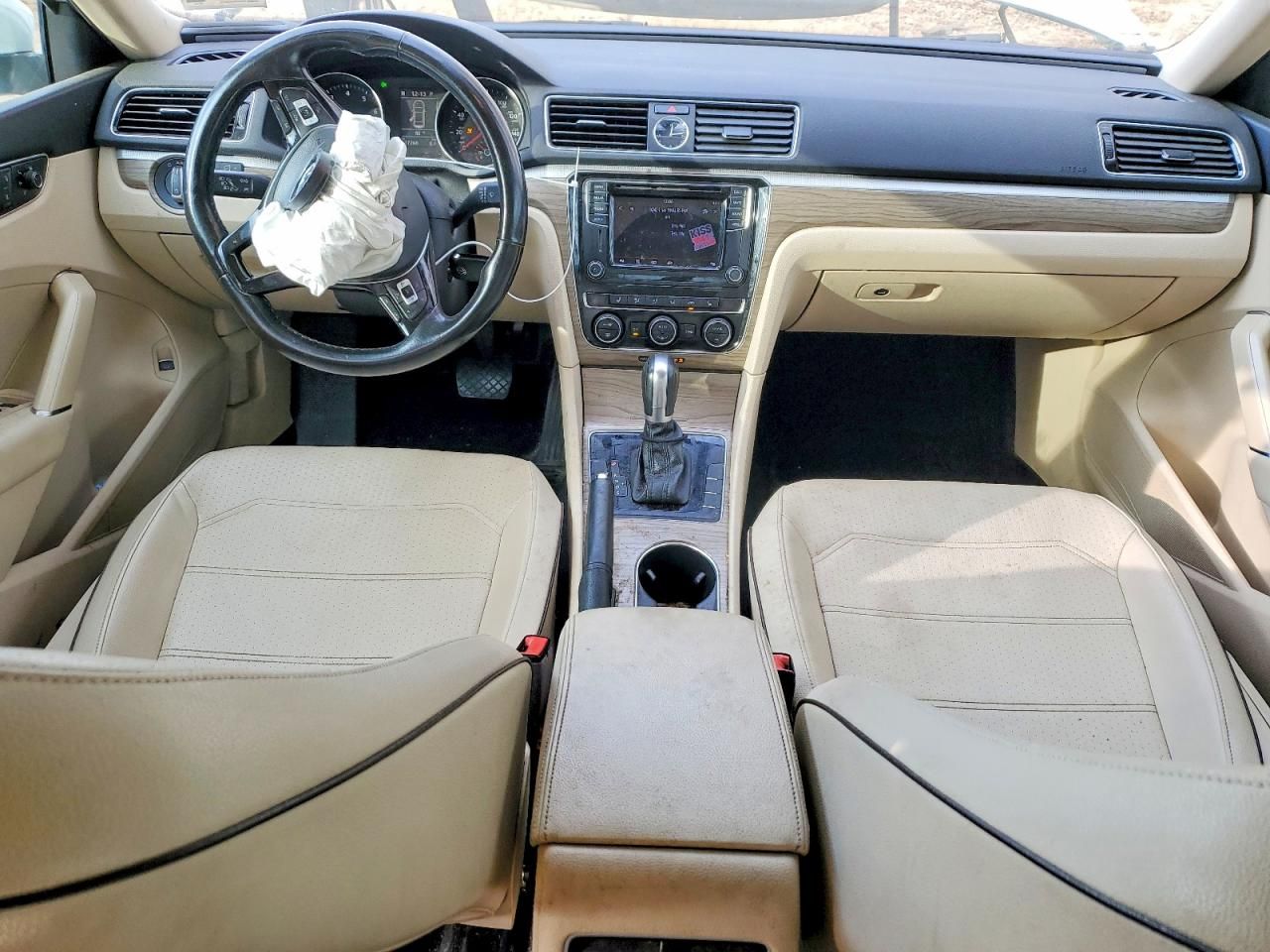 2016 Volkswagen Passat se