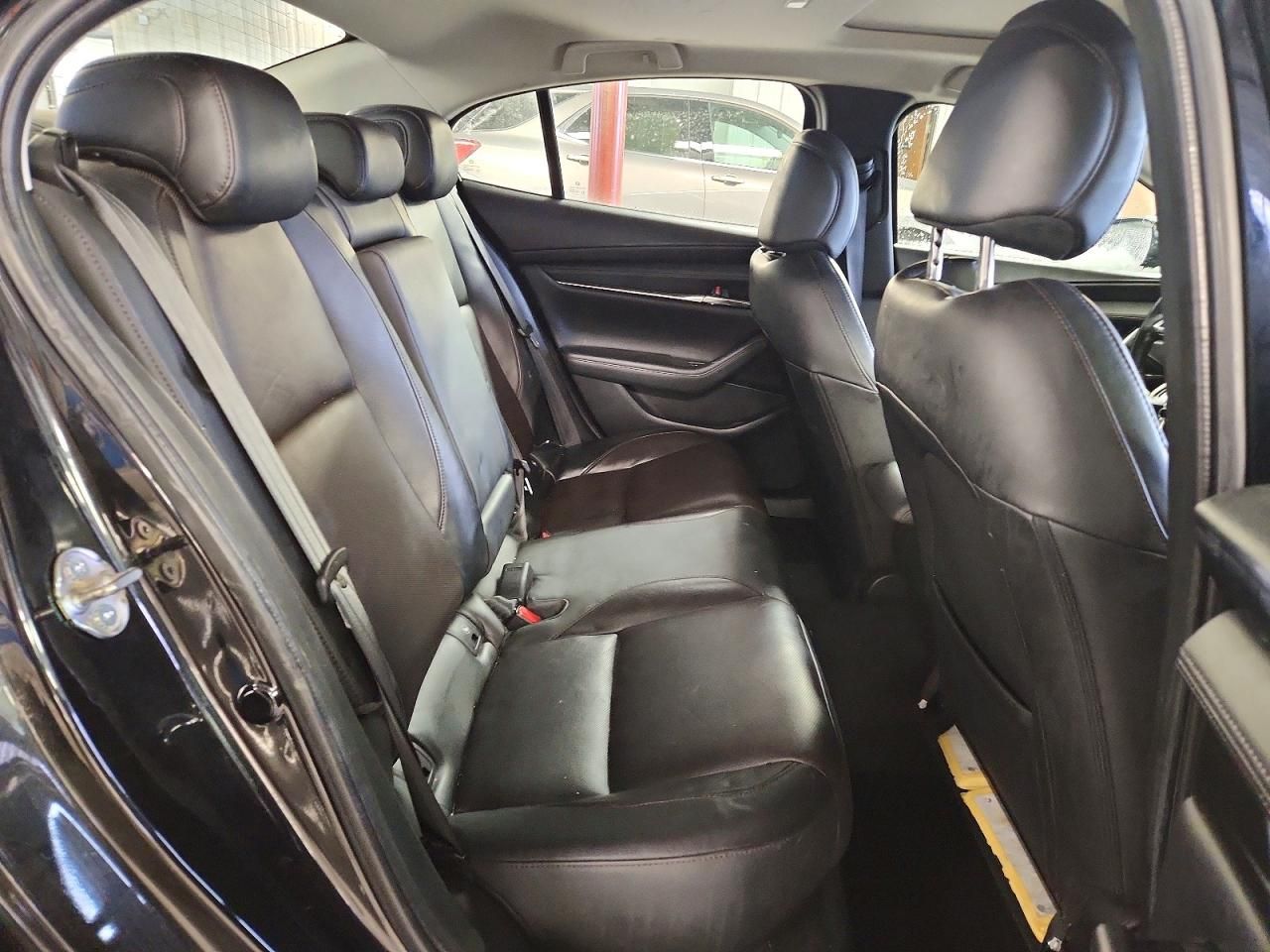 2020 Mazda 3 Premium