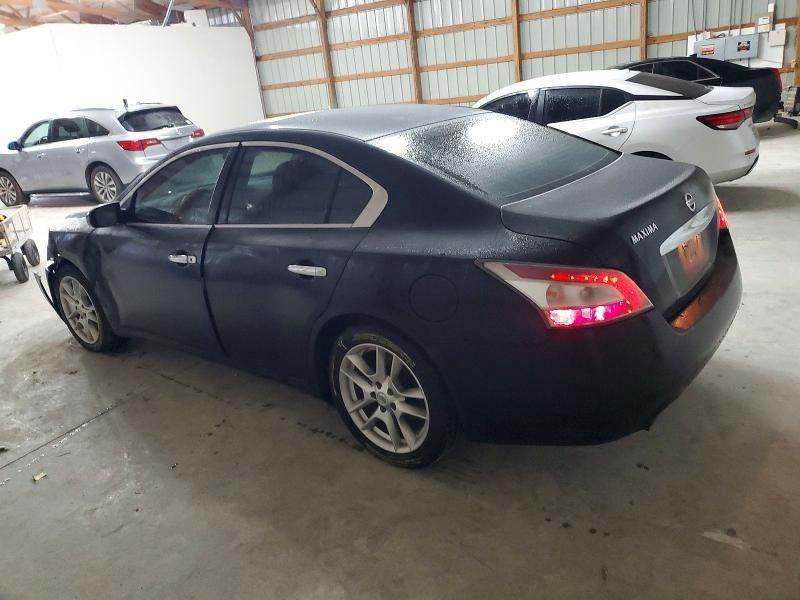 2013 Nissan Maxima s