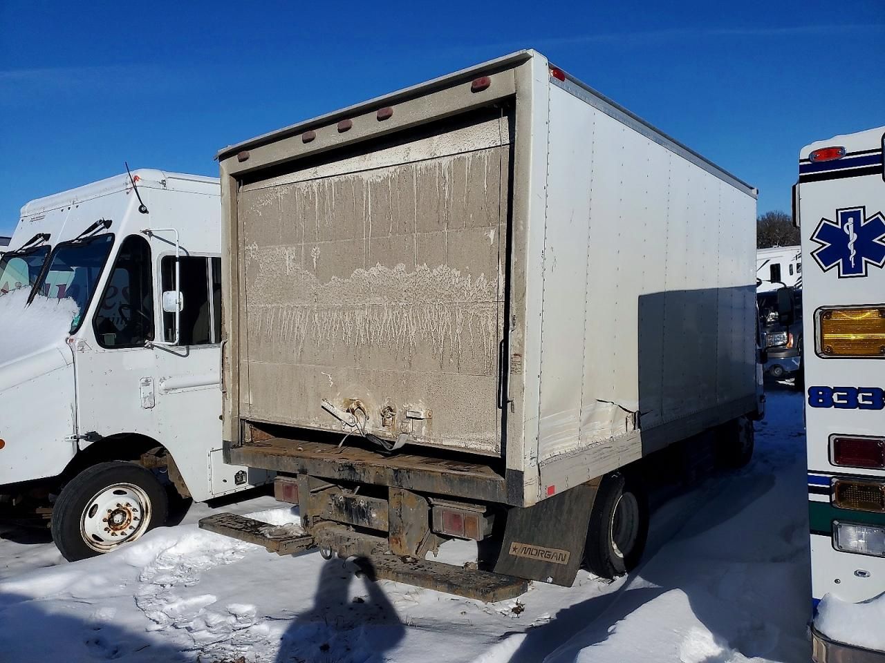 2011 Isuzu NPR HD BOX Truck