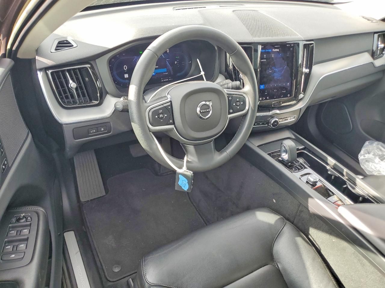 2023 Volvo Xc60 Core