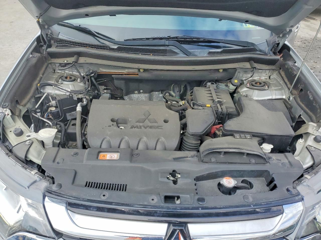 2018 Mitsubishi Outlander se