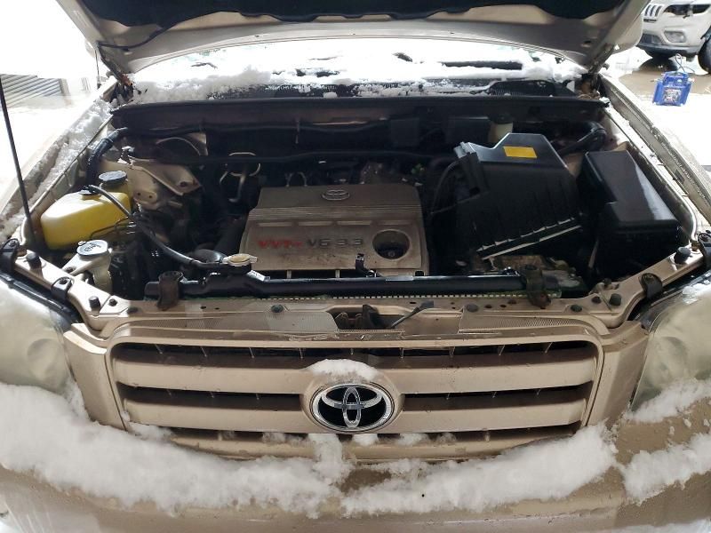 2004 Toyota Highlander