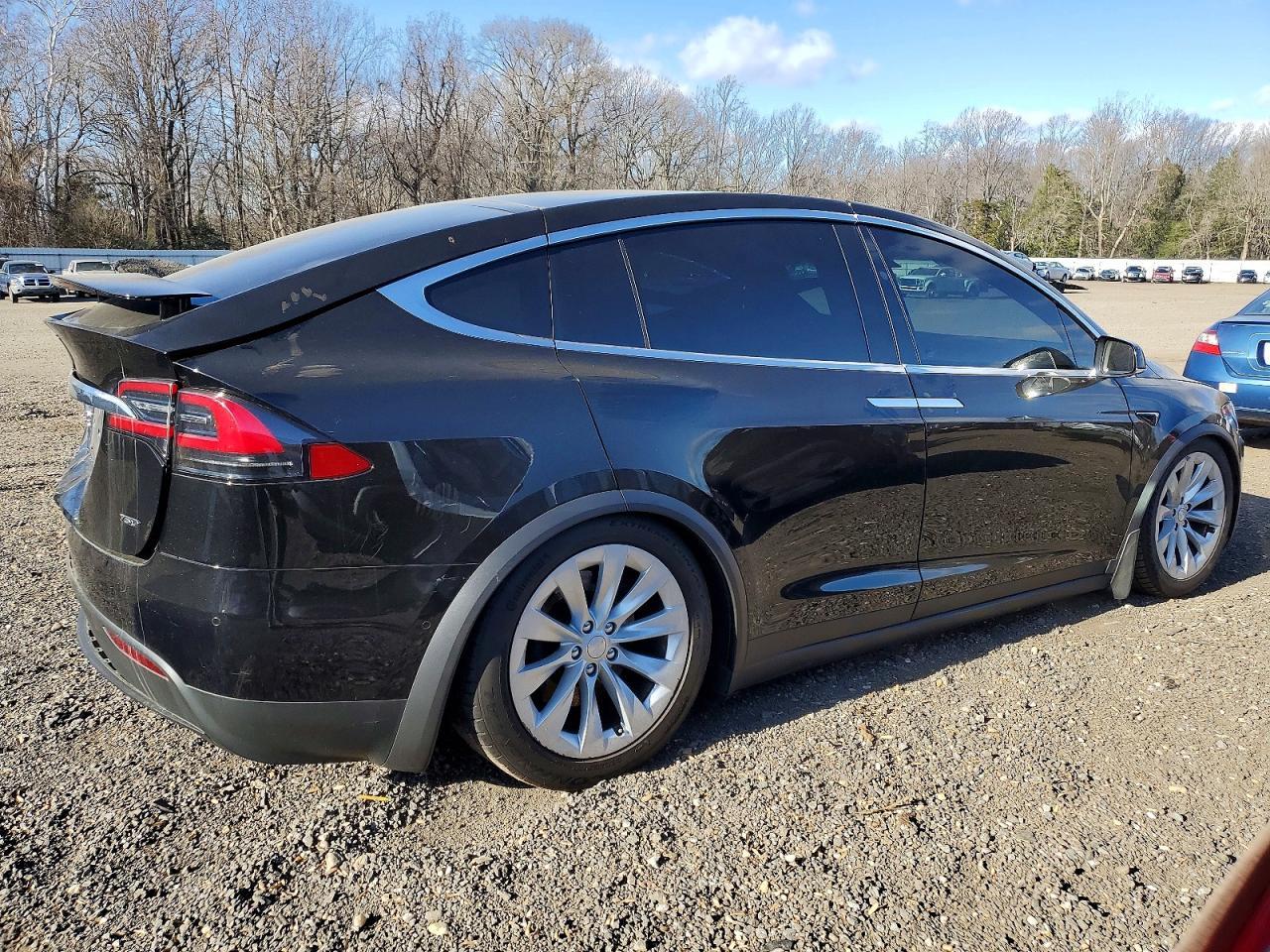 2017 Tesla Model x