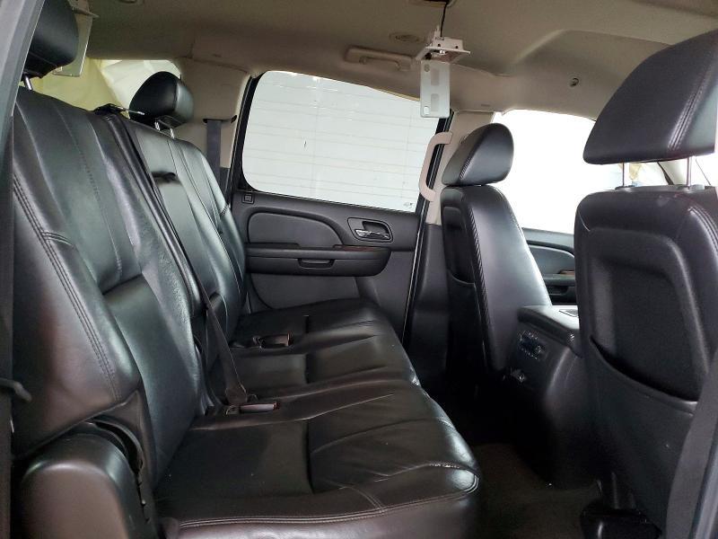 2009 Chevrolet Suburban C1500 lt