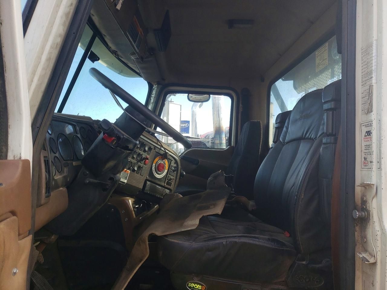 2006 Mack CV Granite ROLL-OFF Container Truck