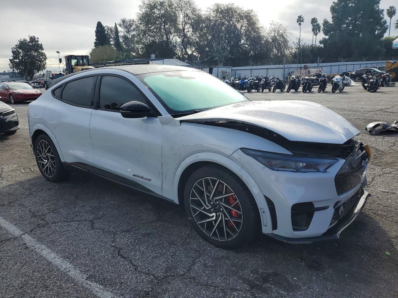 2022 Ford Mustang Mach-e gt