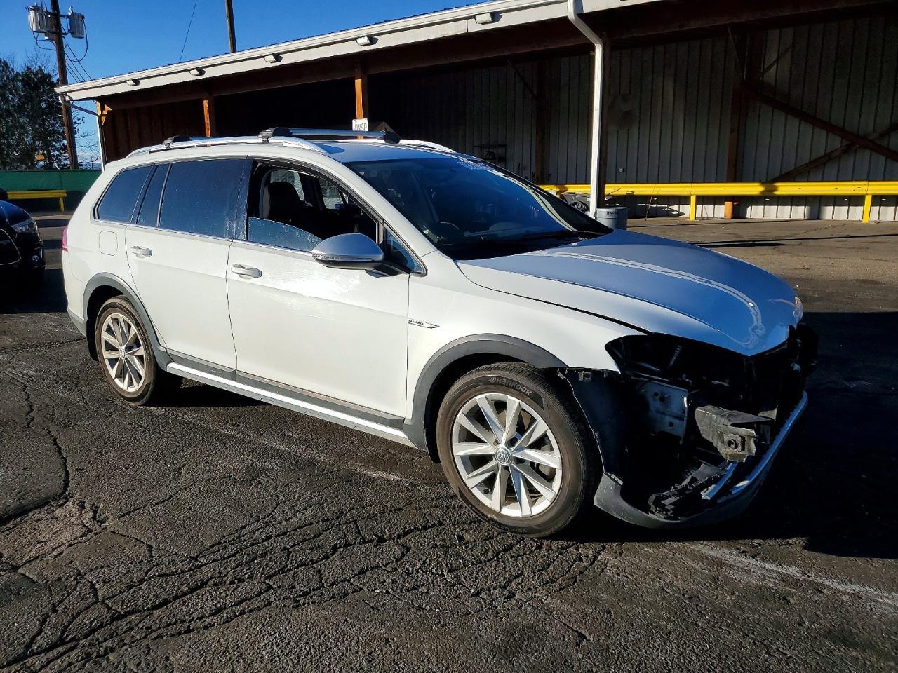 2017 Volkswagen Golf Alltrack s