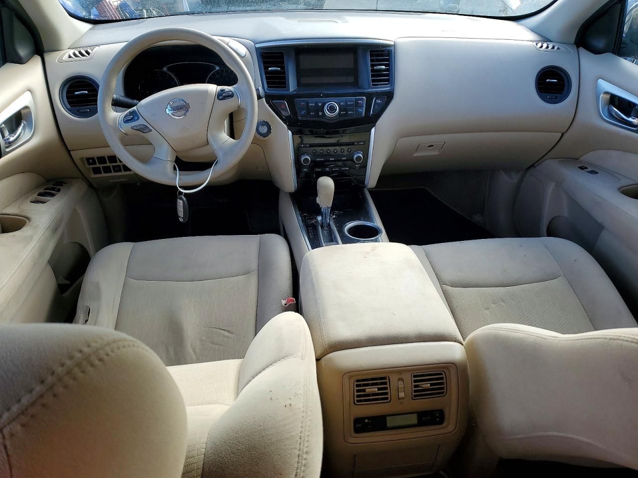 2014 Nissan Pathfinder s