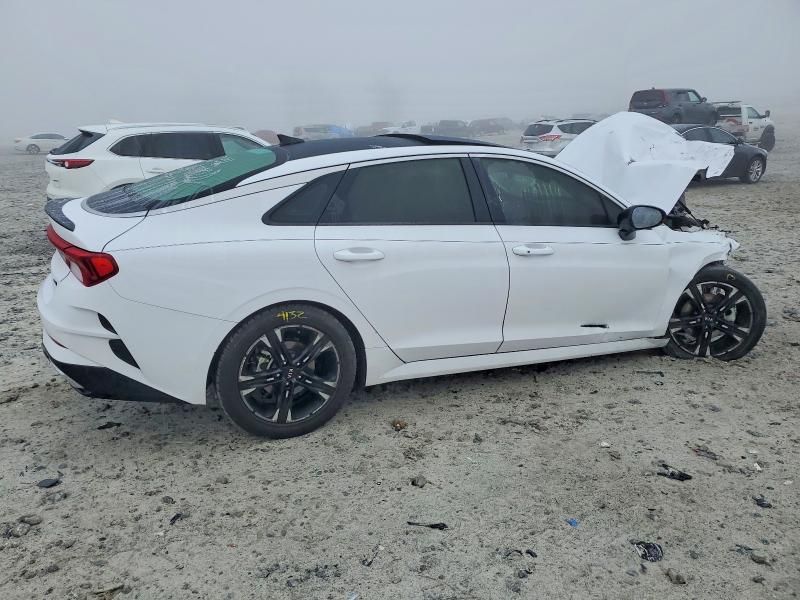 2021 KIA K5 gt Line