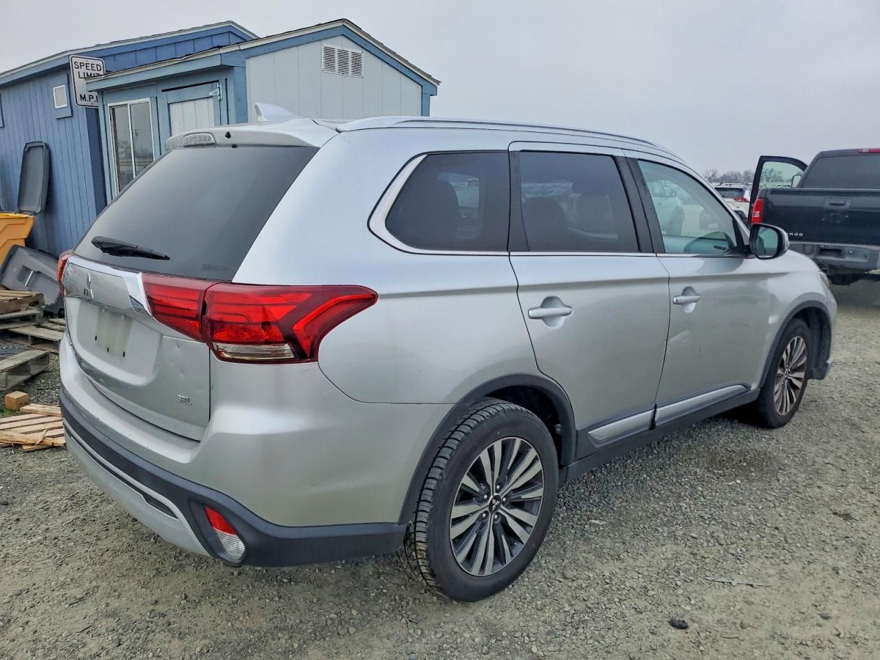 2020 Mitsubishi Outlander se