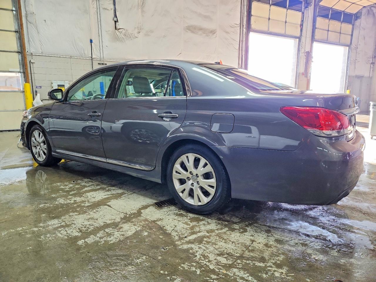 2011 Toyota Avalon Base