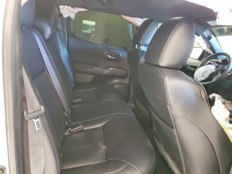 2017 Toyota Tacoma Double cab