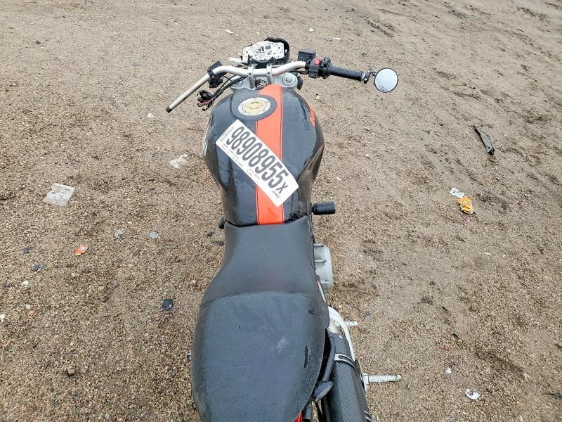 2005 Ducati Monster S2R