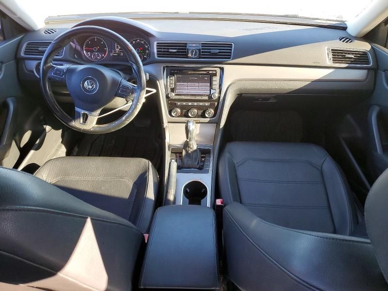 2015 Volkswagen Passat se