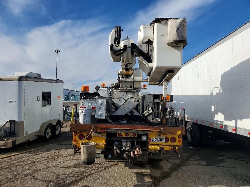 2011 Ford F750 Super Duty Bucket Truck