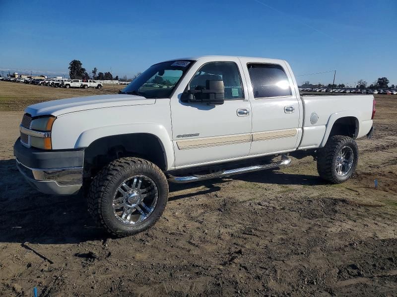 2004 Chevrolet Silverado C2500 Heavy Duty