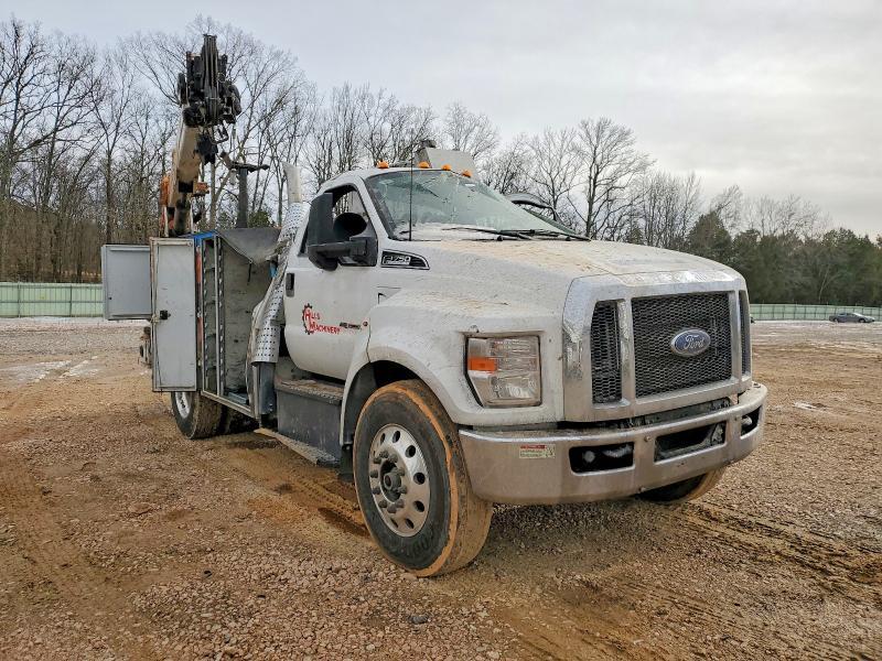 2024 Ford F750 Super Duty Utility / Service Truck