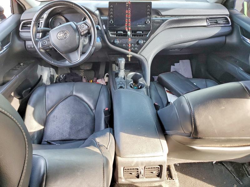 2021 Toyota Camry xse