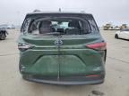 2022 Toyota Sienna le