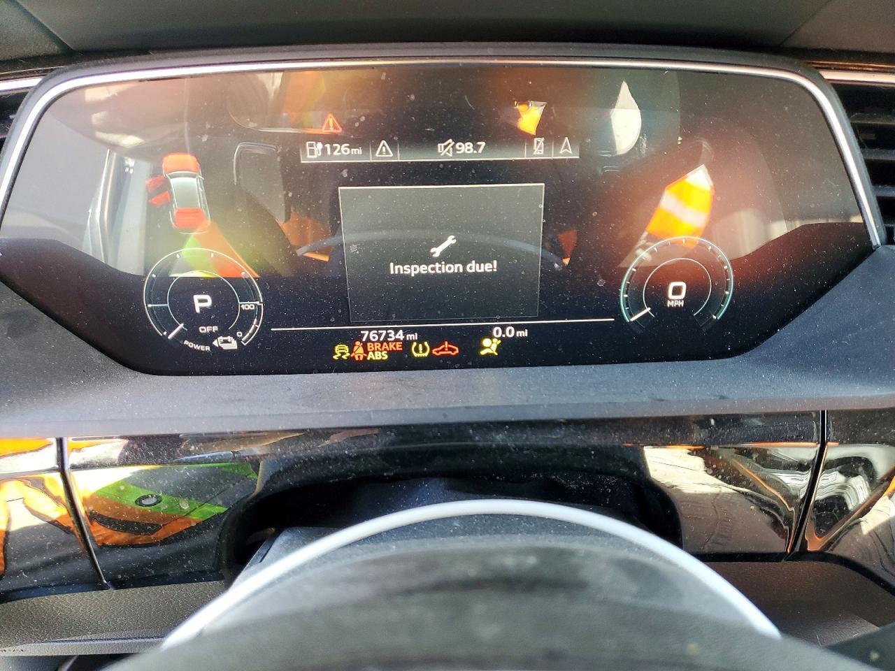 2019 Audi E-tron Premium Plus