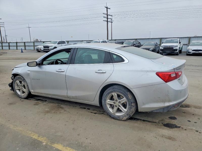 2020 Chev Malibu ls