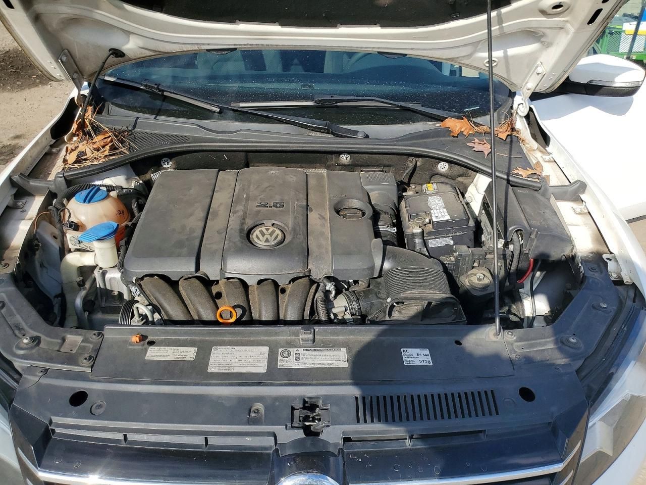 2013 Volkswagen Passat s