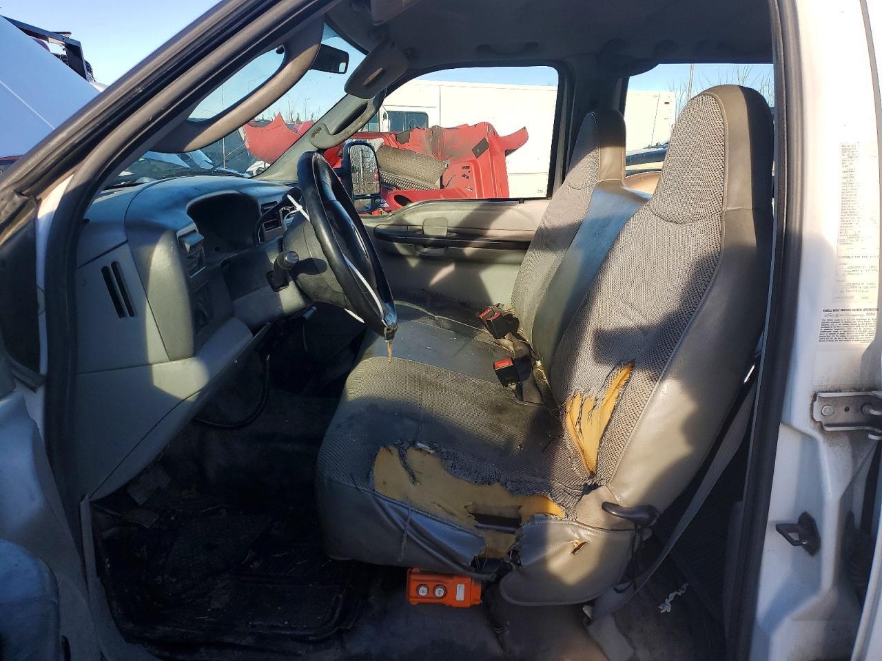 2004 Ford F550 Super Duty Dump Truck