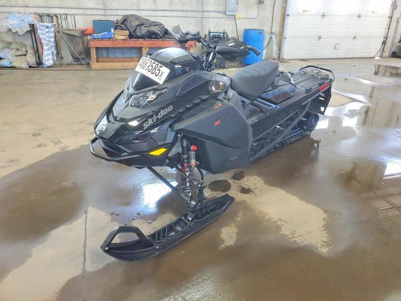2025 Skidoo Backcountry XRS 850 Snowmobile