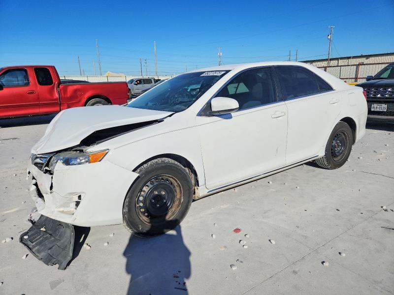 2013 Toyota Camry l