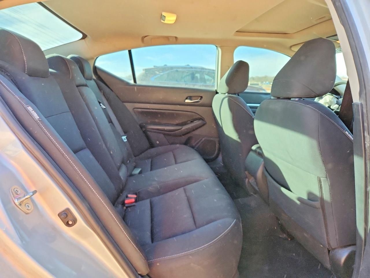 2022 Nissan Altima 2.5 sv