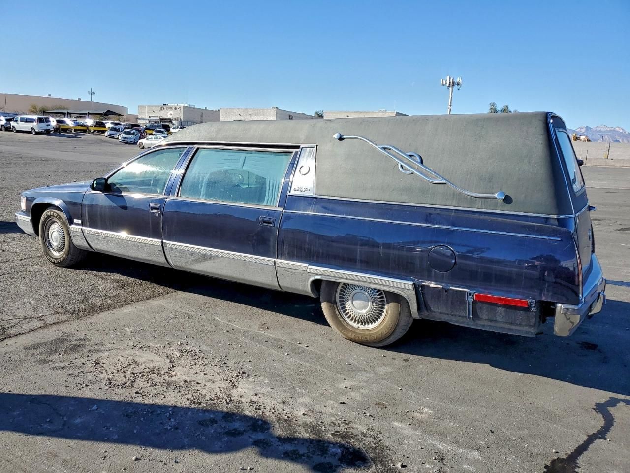 1995 Cadillac Commercial Chassis