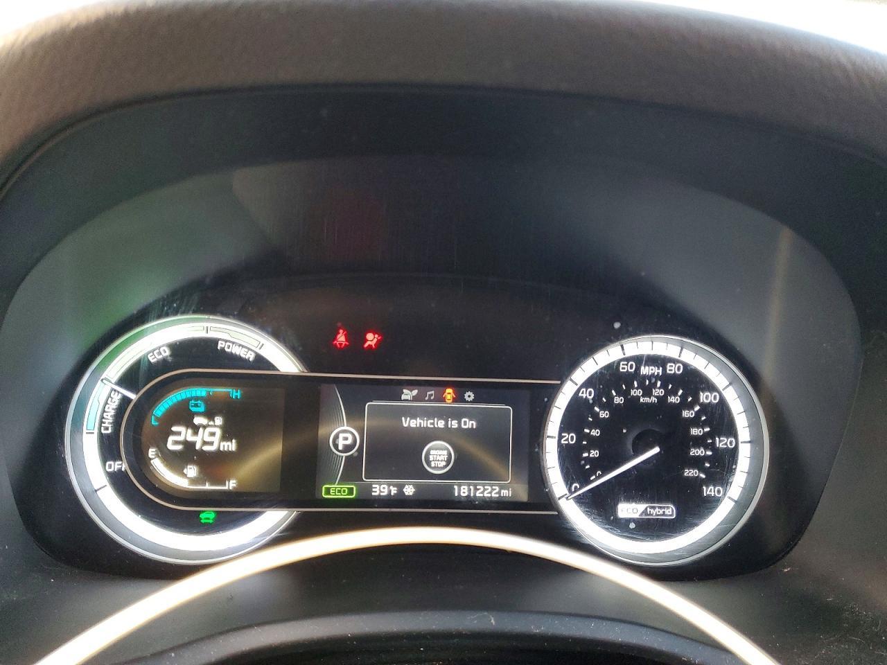 2017 KIA Niro lx