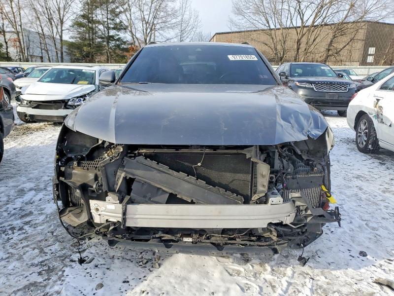 2019 Audi Q8 Premium Plus