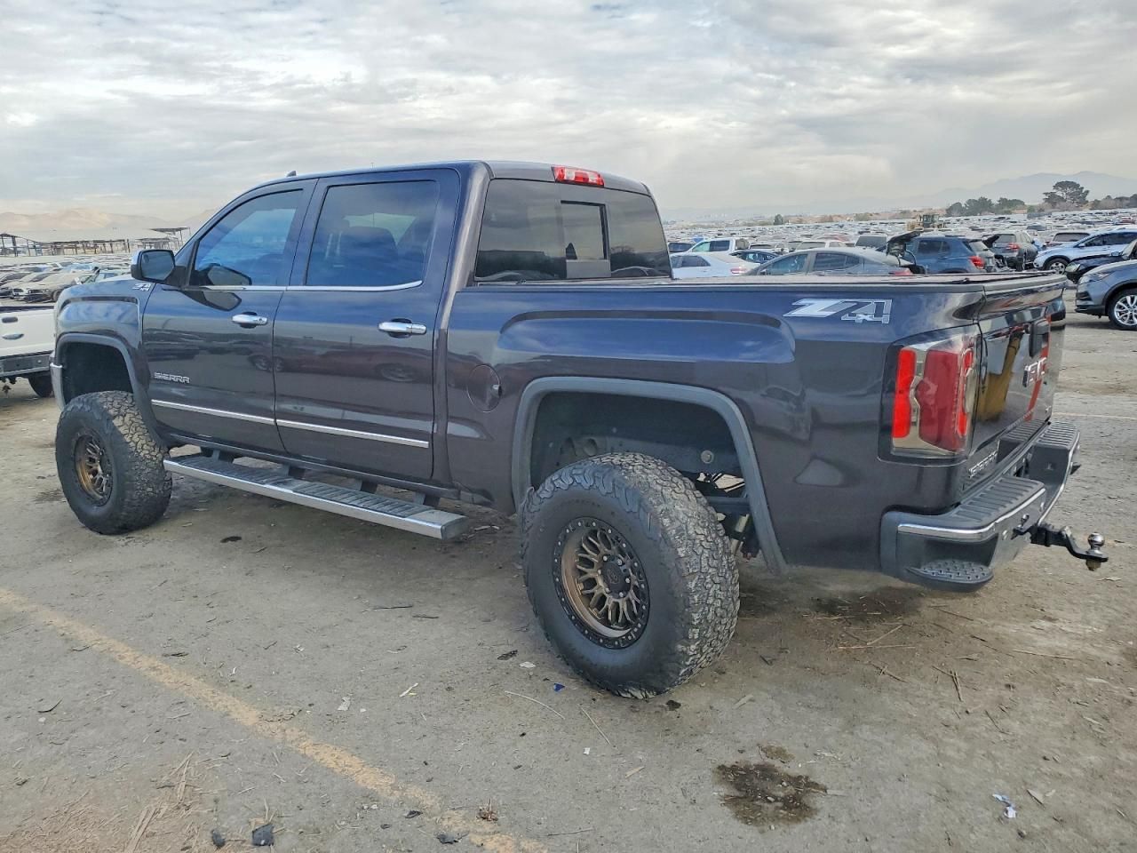 2016 GMC Sierra K1500 slt