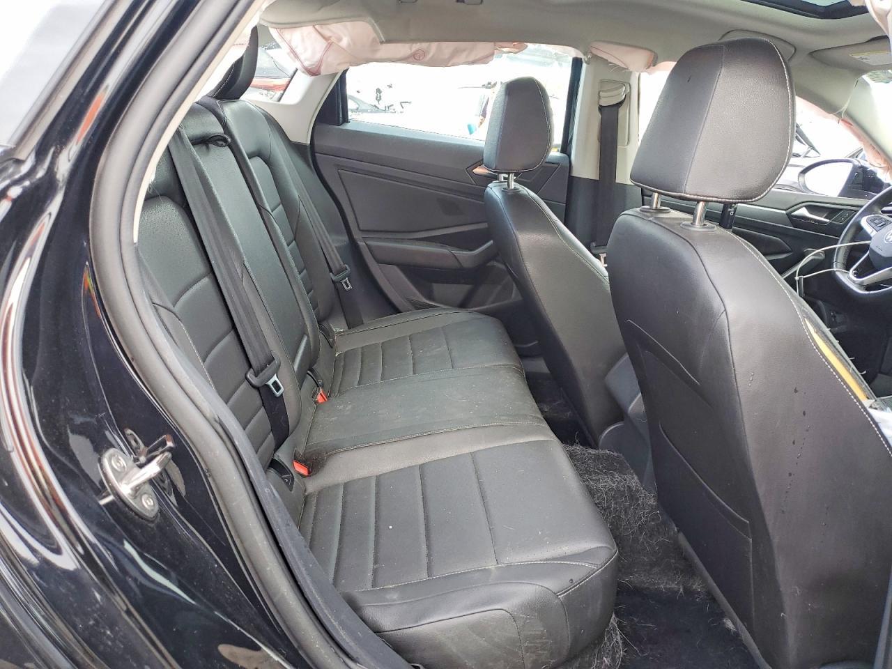 2023 Volkswagen Jetta se