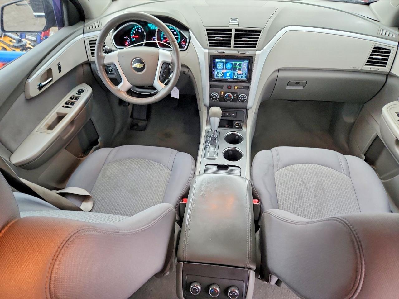 2012 Chevrolet Traverse ls