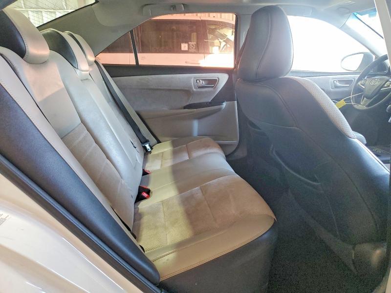 2016 Toyota Camry xse
