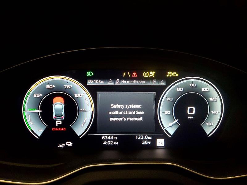 2025 Audi Q5 e Prestige 55