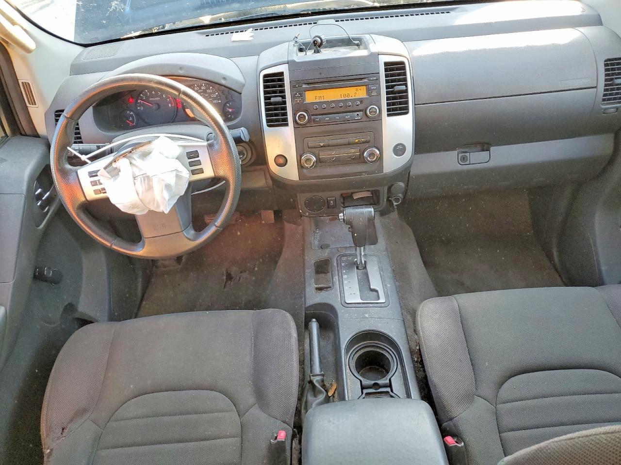 2014 Nissan Frontier s