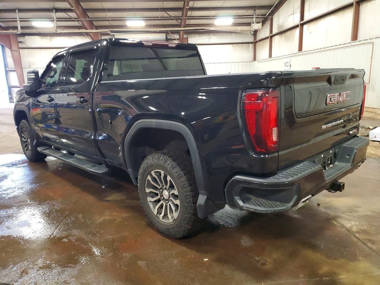 2021 GMC Sierra K1500 AT4
