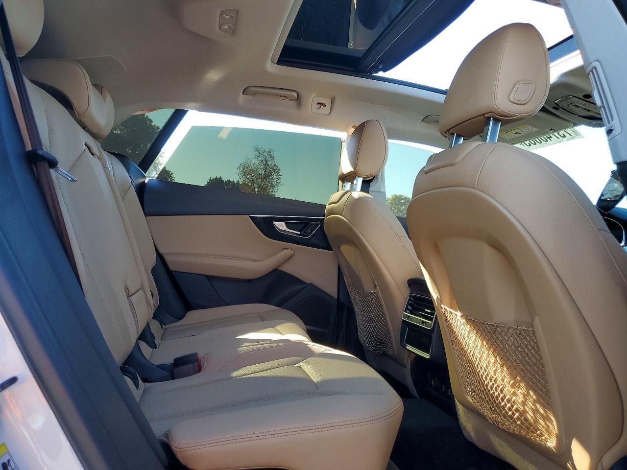 2020 Audi Q8 Premium Plus