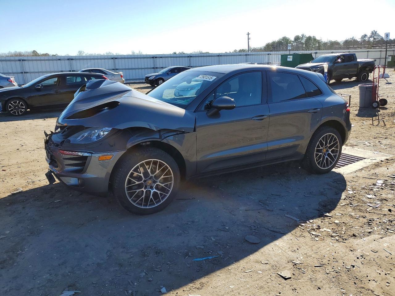 2016 Porsche Macan s