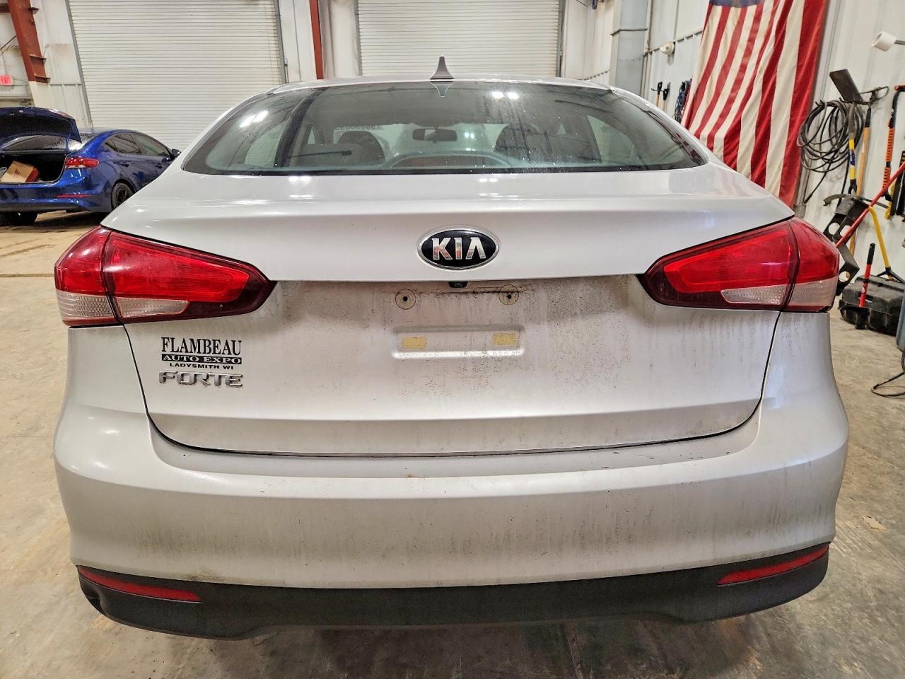 2017 KIA Forte lx