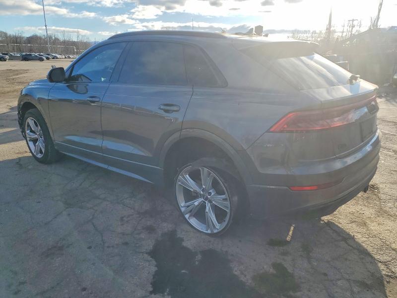 2019 Audi Q8 Premium Plus