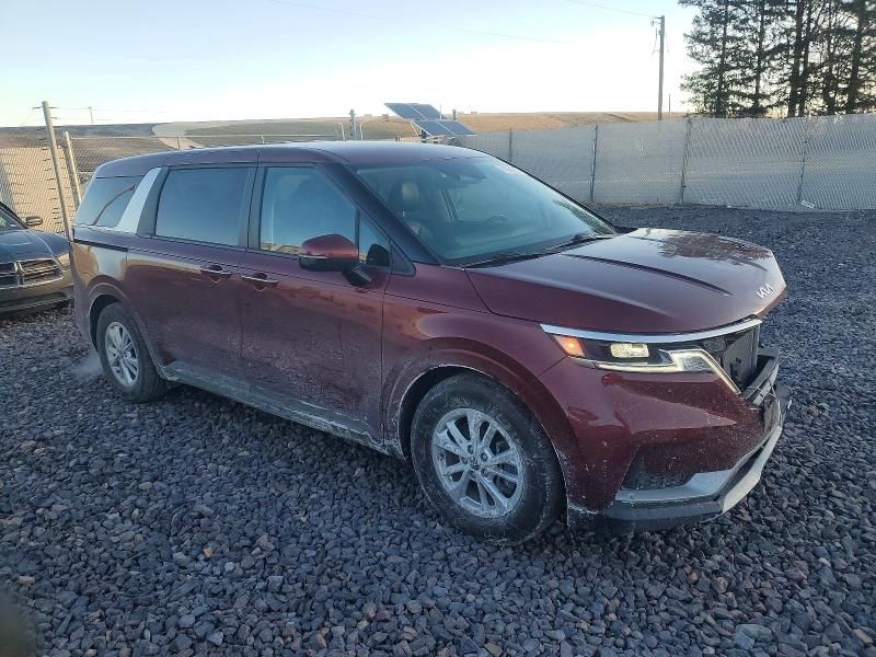 2023 KIA Carnival lx