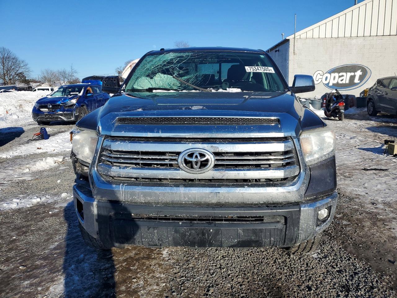 2016 Toyota Tundra SR5