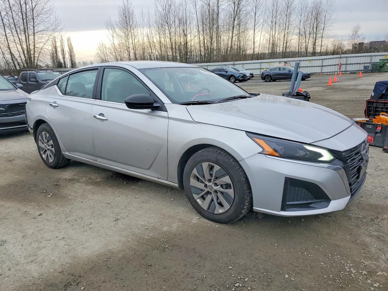 2024 Nissan Altima s