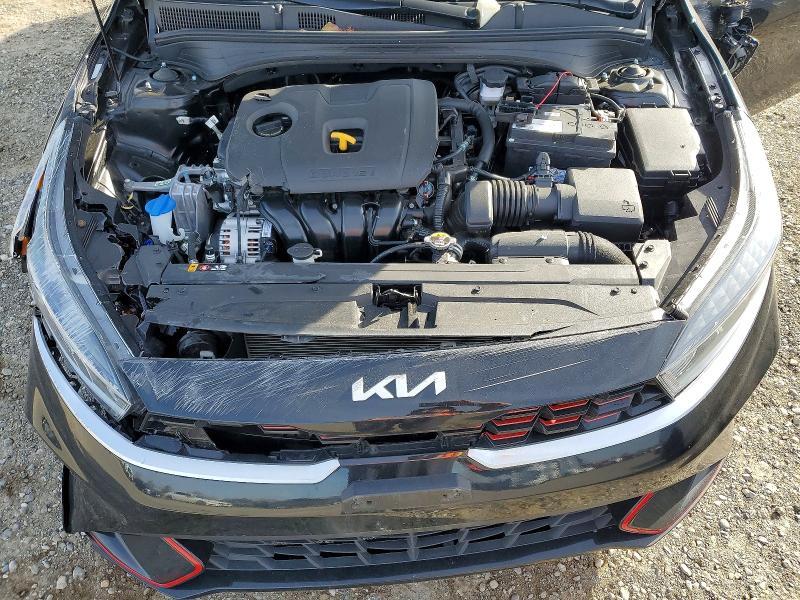 2023 KIA Forte gt Line